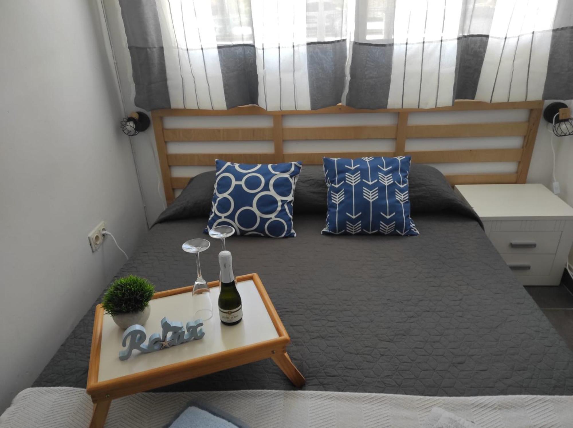 Estudio Reformado Y Centrico Con Piscina Y Wifi Acepta Mascotas Benidorm Eksteriør bilde